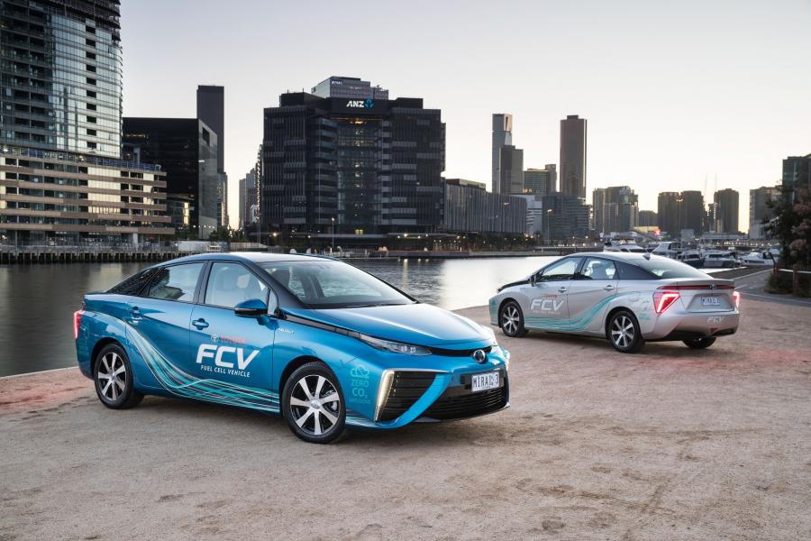  Toyota Mirai 2016 года  (AU) (фото 7 из 15)
